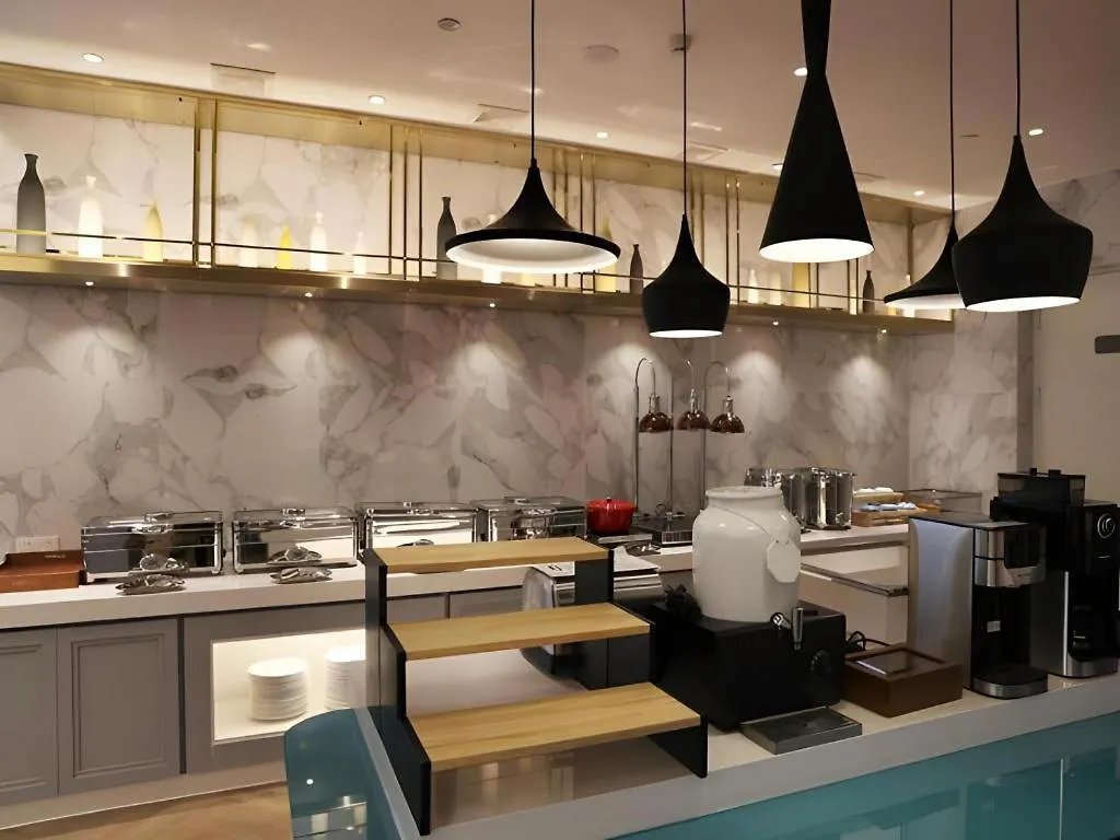 Hotel Magnotel Hotel-Luanyang Luanchuan Changchun Road Cross Street