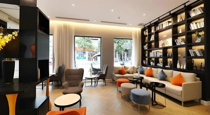 Magnotel Hotel-Luanyang Luanchuan Changchun Road Cross Street