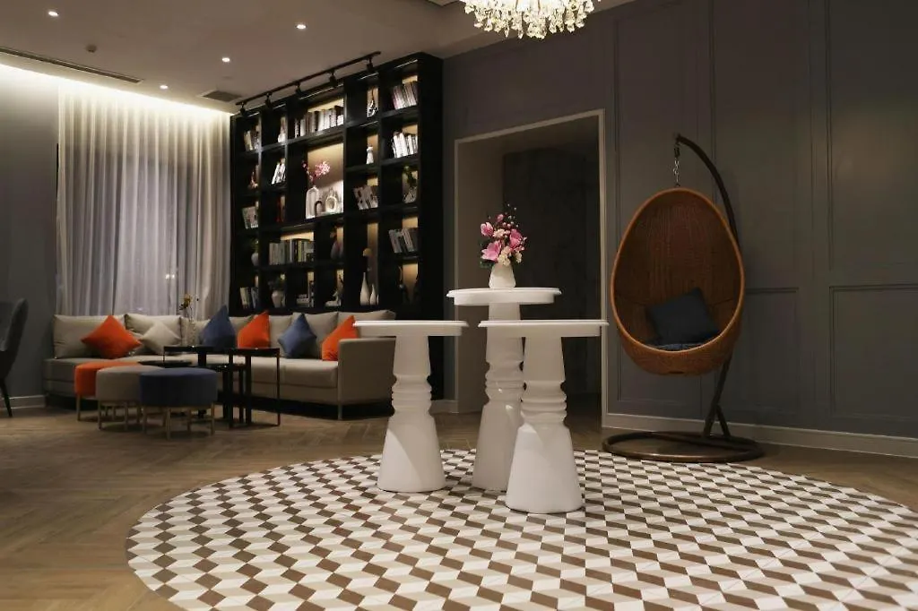Magnotel Hotel-Luanyang Luanchuan Changchun Road Cross Street