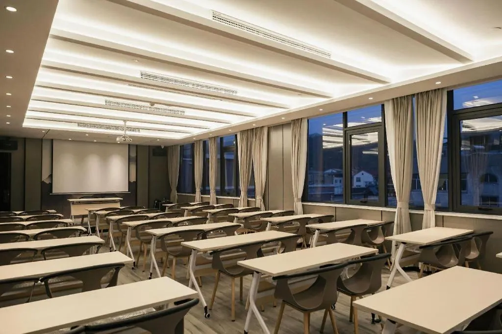 Hotel Magnotel Hotel-Luanyang Luanchuan Changchun Road Cross Street
