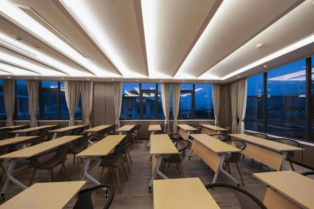 Magnotel Hotel-Luanyang Luanchuan Changchun Road Cross Street China