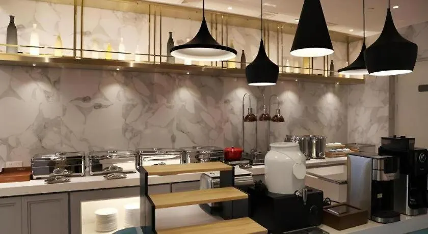 Magnotel Hotel-Luanyang Luanchuan Changchun Road Cross Street 3*,  China